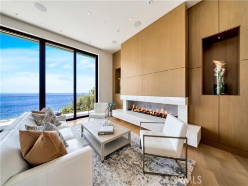 18 Lagunita Drive , Laguna Beach, CA