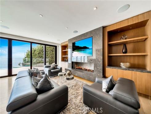 18 Lagunita Drive , Laguna Beach, CA