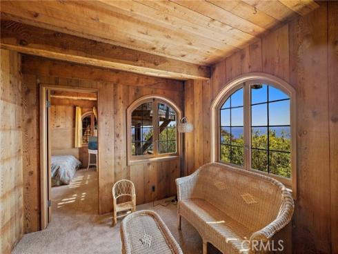2147 Crestview Drive, Laguna Beach, CA