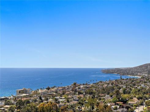 2147 Crestview Drive, Laguna Beach, CA