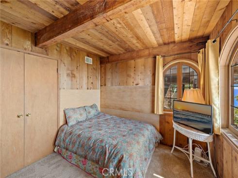 2147 Crestview , Laguna Beach, CA