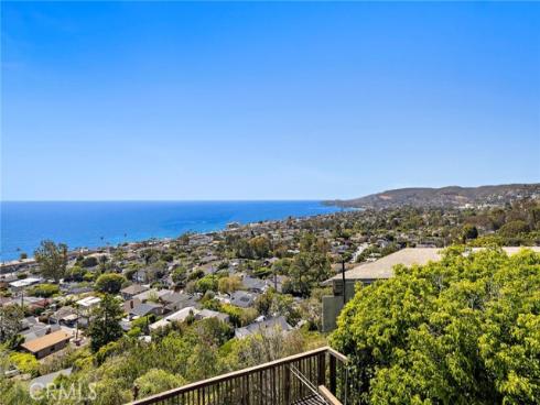 2147 Crestview , Laguna Beach, CA