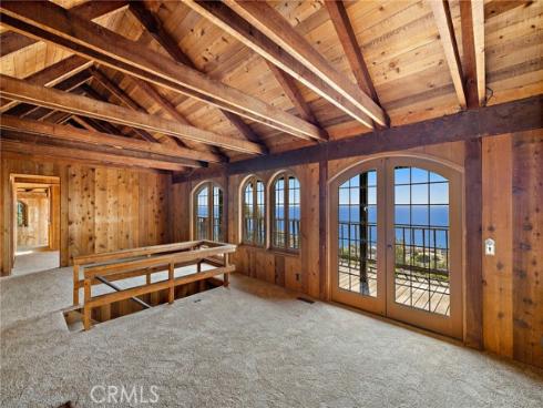 2147 Crestview , Laguna Beach, CA
