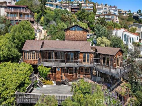 2147 Crestview , Laguna Beach, CA