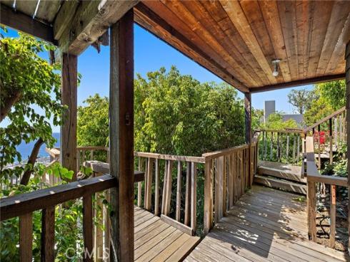 2147 Crestview , Laguna Beach, CA