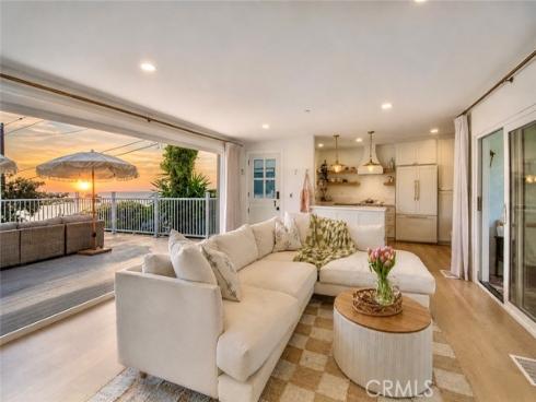 1445 Bluebird Canyon