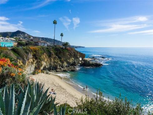 1445 Bluebird Canyon , Laguna Beach, CA