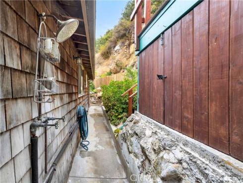 1553 Arroyo Drive , Laguna Beach, CA