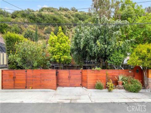 1553  Arroyo Drive  , Laguna Beach, CA