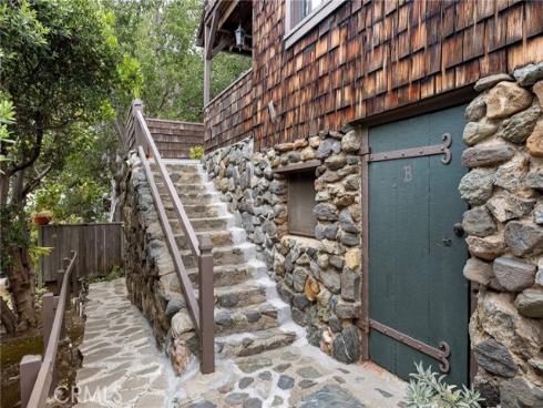 1560 Galen Drive, Laguna Beach, CA