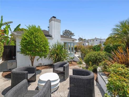 455 Legion Street, Laguna Beach, CA