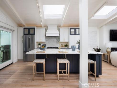 1105 Miramar , Laguna Beach, CA