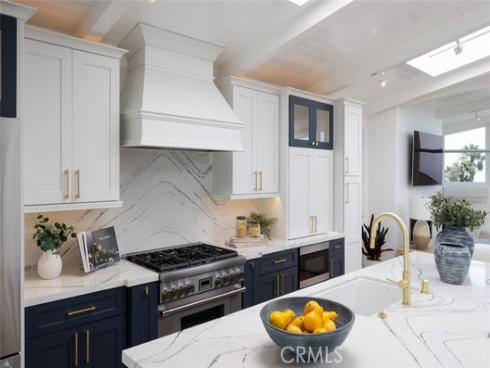1105 Miramar , Laguna Beach, CA