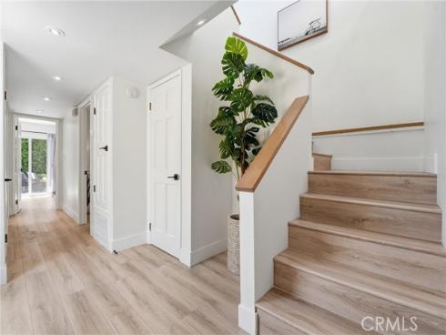 885  Tia Juana   St, Laguna Beach, CA