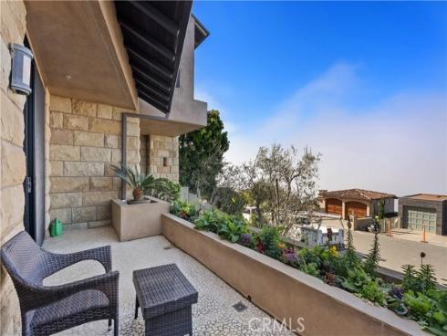 2378 Crestview Drive, Laguna Beach, CA