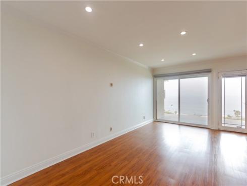 21722 Ocean Vista C , Laguna Beach, CA