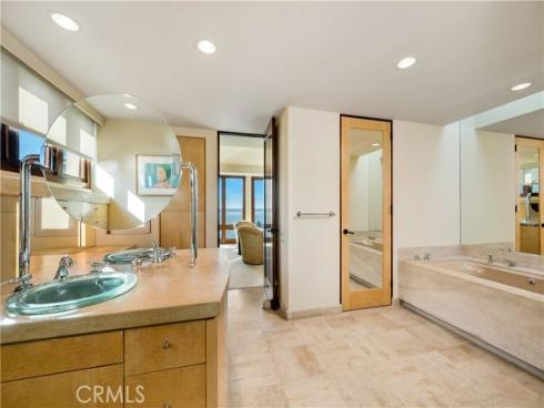 49 Lagunita Drive, Laguna Beach, CA