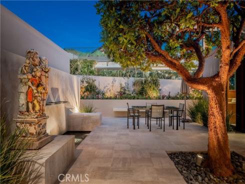 49 Lagunita Drive, Laguna Beach, CA