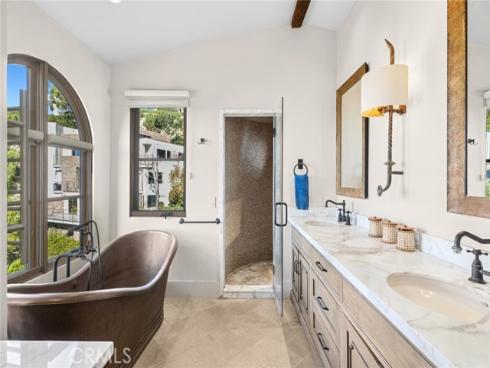2100 Crestview Drive, Laguna Beach, CA