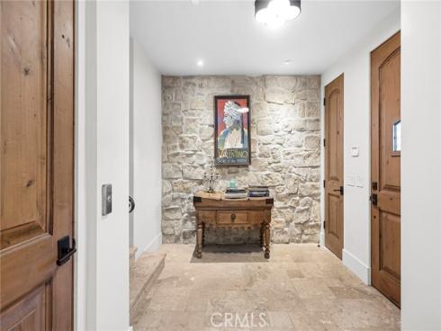 2100 Crestview Drive, Laguna Beach, CA