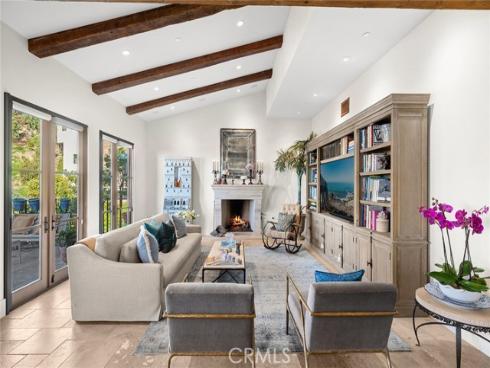 2100 Crestview Drive, Laguna Beach, CA