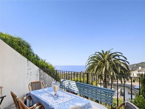 2100 Crestview Drive, Laguna Beach, CA