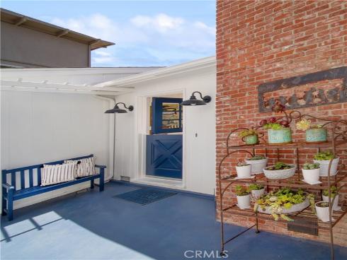 933 Coast View Drive , Laguna Beach, CA