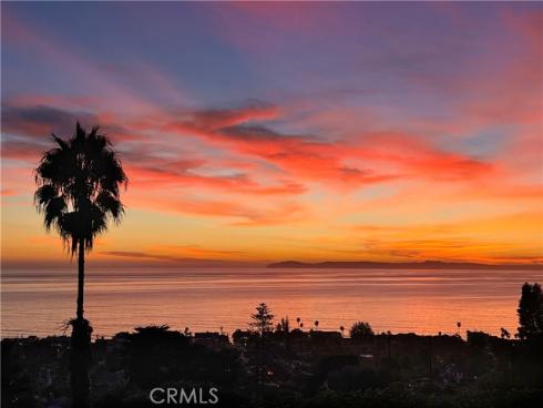 933 Coast View Drive , Laguna Beach, CA