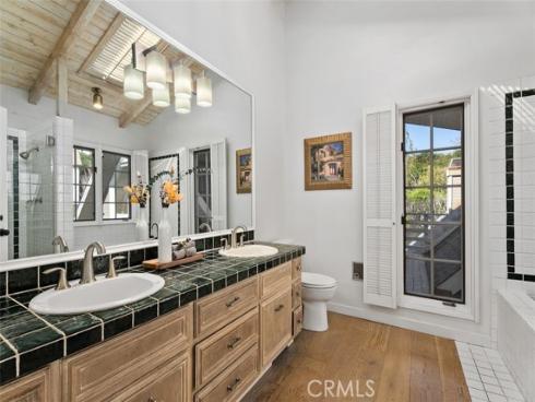 590 Diamond Street , Laguna Beach, CA