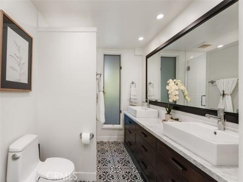 590 Diamond Street , Laguna Beach, CA