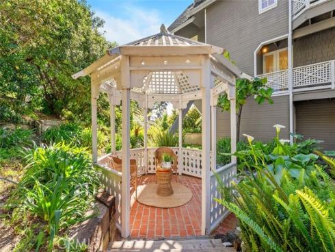 590 Diamond Street , Laguna Beach, CA