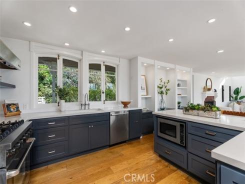590 Diamond Street , Laguna Beach, CA