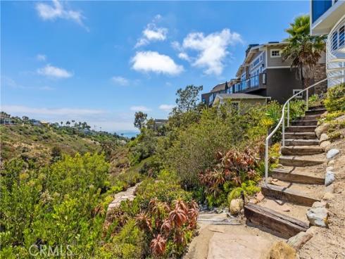 2365 Hillview Drive , Laguna Beach, CA