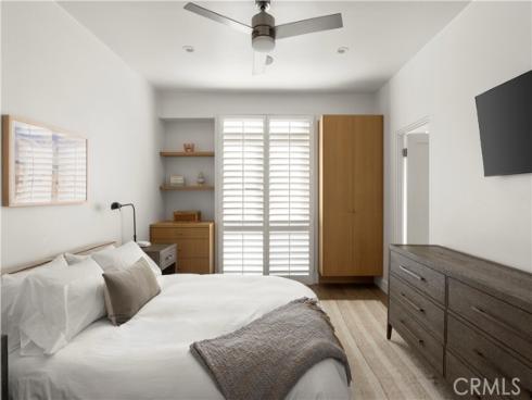 52 N Portola , Laguna Beach, CA