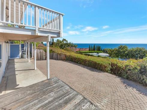 32122  Coast  , Laguna Beach, CA