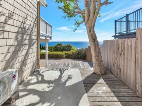 32122  Coast  , Laguna Beach, CA