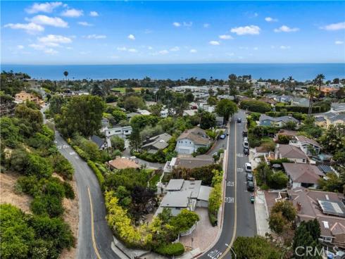 945  Park  , Laguna Beach, CA