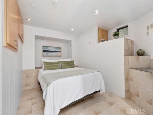 664 Mystic View , Laguna Beach, CA