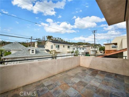 174  Cliff  B  Drive, Laguna Beach, CA