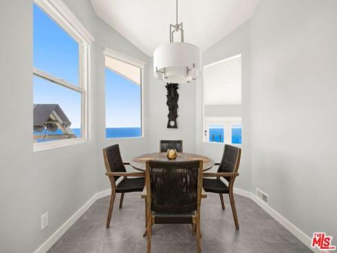 15 N Vista De Catalina  , Laguna Beach, CA
