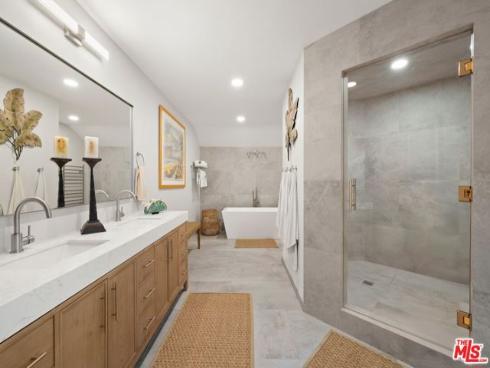 15 N Vista De Catalina  , Laguna Beach, CA