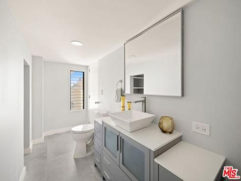 15 N Vista De Catalina  , Laguna Beach, CA
