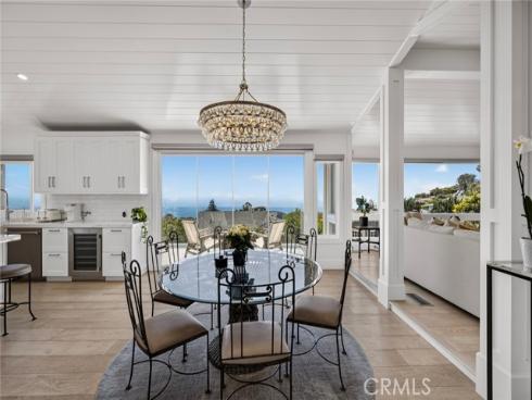 1 Vista Del Sol , Laguna Beach, CA