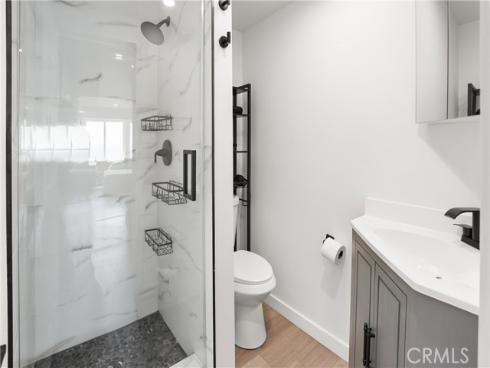 32082  Coast Hwy  , Laguna Beach, CA