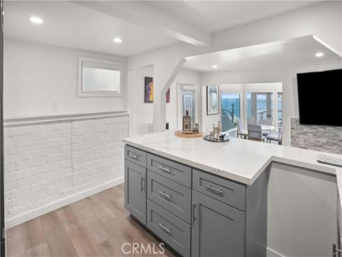 32082  Coast Hwy  , Laguna Beach, CA
