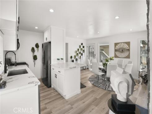 32082  Coast Hwy  , Laguna Beach, CA