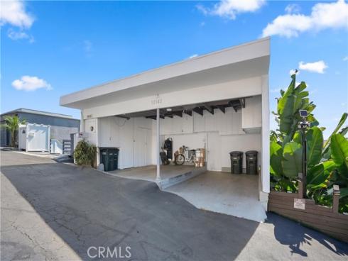 32082  Coast Hwy  , Laguna Beach, CA