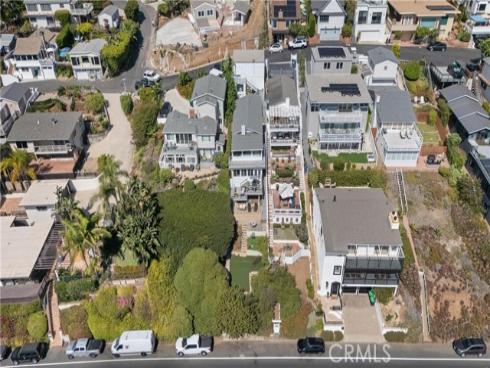 32082  Coast Hwy  , Laguna Beach, CA