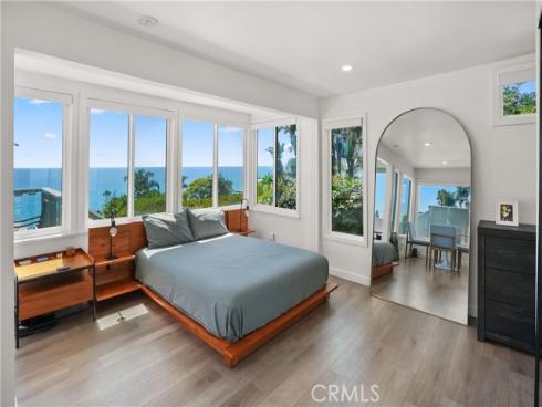 32082  Coast Hwy  , Laguna Beach, CA