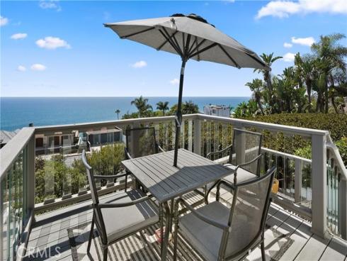 32082  Coast Hwy  , Laguna Beach, CA